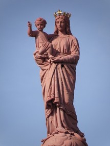 Saint Joseph s'occupe de Notre Dame de France pour les 150 ans de la Statue!