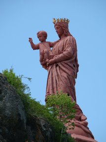 Saint Joseph s'occupe de Notre Dame de France pour les 150 ans de la Statue!