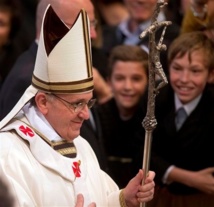 Le pape François face à" l'ingénieur spirituel qui veut manipuler." Le pape François face à" l'ingénieur spirituel qui veut manipuler."