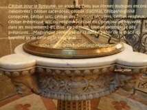 Vie consacrée : célibat religieux pour le Royaume , célibat laïque pour le Royaume, deux sources de grande richesse. Vie consacrée : célibat religieux pour le Royaume , célibat laïque pour le Royaume, deux sources de grande richesse.