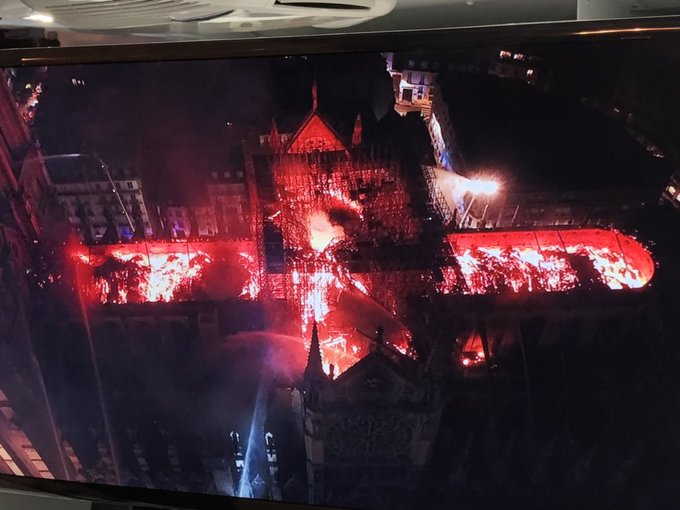 Notre Dame, notre drame de Paris: rebâtir la cathédrale avec un cercle économique vertueux.