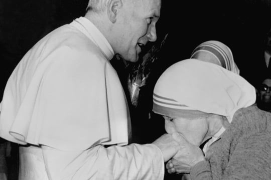 Fête de l'Immaculée : le principe marial et le principe pétrinien Fête de l'Immaculée : le principe marial et le principe pétrinien