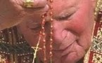Le rosaire propre à Marie : souvenirs et contemplation de la Vierge.