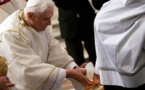 Le ministère du Pape, indivisible entre tous ses successeurs, la question du " pape émérite".