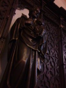 Statue de Saint Joseph, église abbatiale de Langeac Statue de Saint Joseph, église abbatiale de Langeac