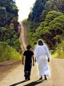 L'appel universel à la sainteté contre l'appel universel au merchandizing L'appel universel à la sainteté contre l'appel universel au merchandizing