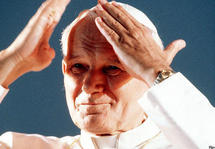 Bienheureux Jean-Paul II, béatifié le 1er mai 2011 en la Saint Joseph travailleur, fêté le 22 octobre