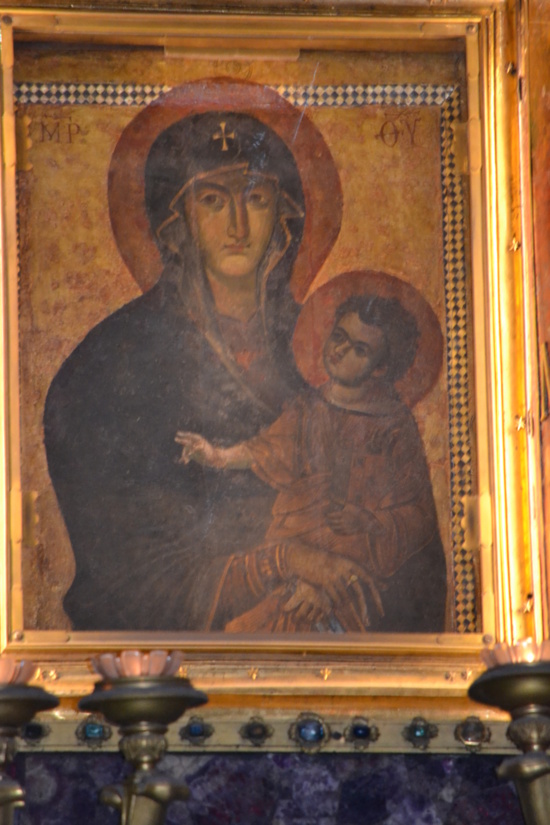 Photo de l'Image maria Salus Populi Romani, vénérée en la Basilique Sainte Marie Majeure