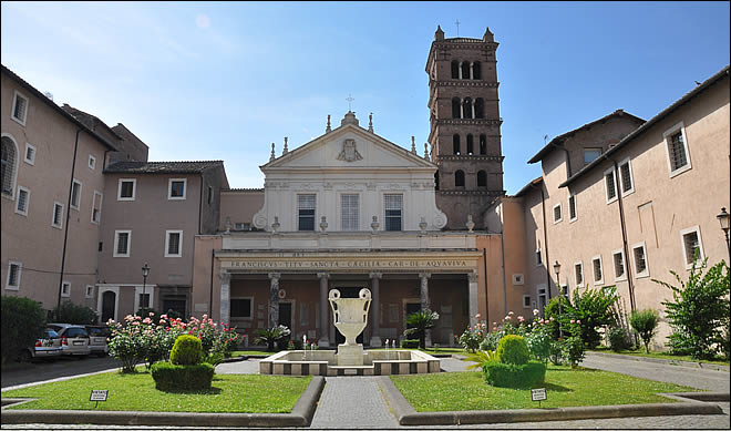L'actuelle église Sainte Cécile du Trastevere, construite sur la Domus Caecillia. Les fouilles ont mis à jour de nombreux vestiges paleochrétiens.