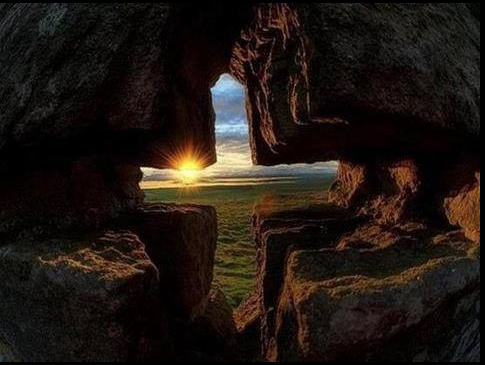 Prêtres et laïcs peuvent-ils évangéliser séparément sans que l'un accompagne l'autre? Prêtres et laïcs peuvent-ils évangéliser séparément sans que l'un accompagne l'autre?