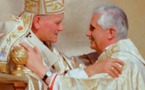 L'éducation selon le Pape Benoît XVI : le secret de la vraie paix transmis aux jeunes.